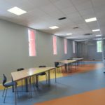 Intérieur de l'espace de co-working campus d'innovation Sèmè-One, là où se trouve l'espace de co-working Incub'IMA